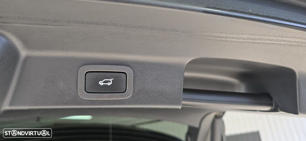 Jaguar F-Pace 2.0 i4D R-Sport AWD Aut. - 13