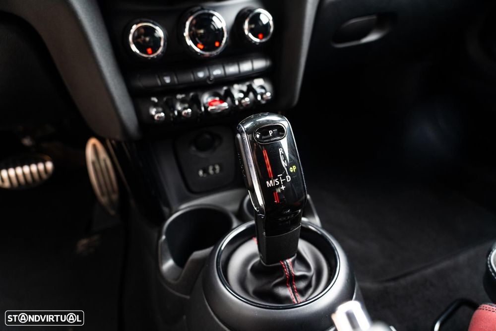 MINI 3 Portas John Cooper Works Auto Desportiva - 14
