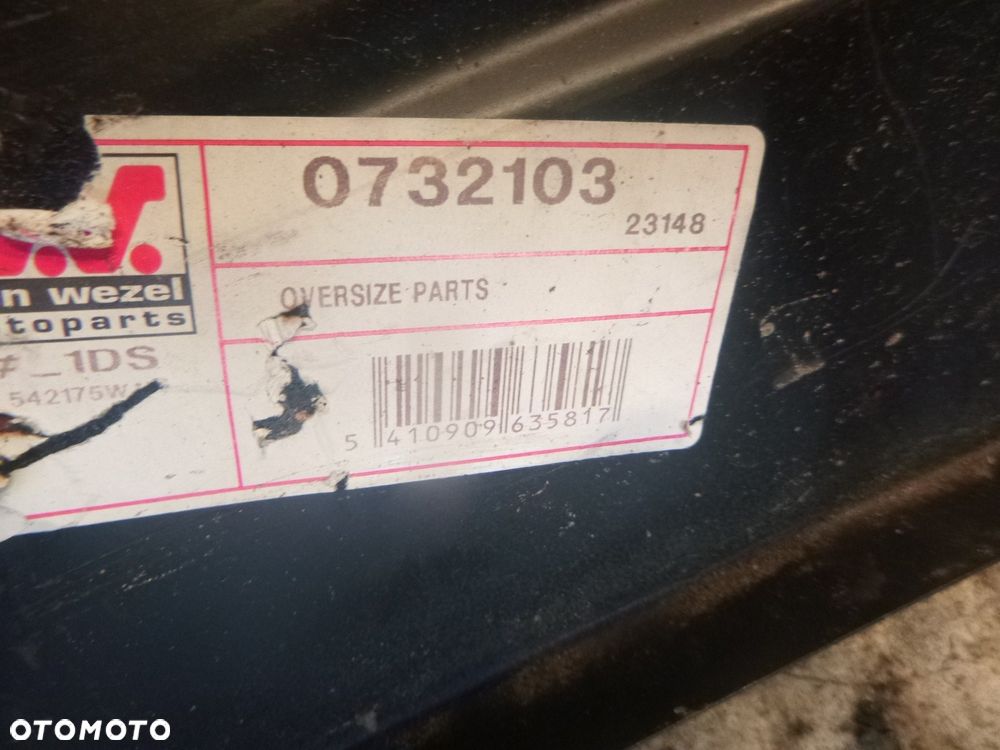 chrysler voyager 95-00r próg lewy reperaturka - 2