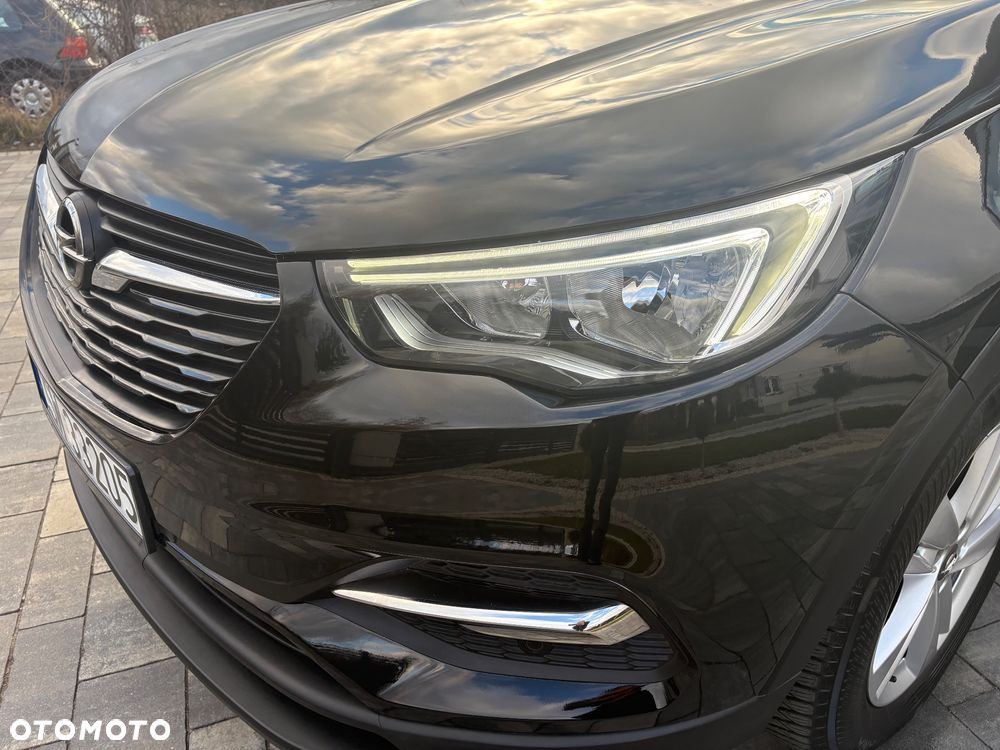 Opel Grandland X 1.2 Start/Stop Business Elegance - 23