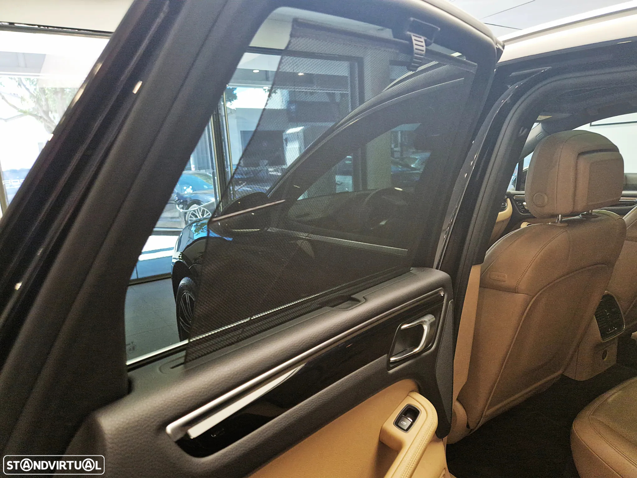 Porsche Macan S - 32