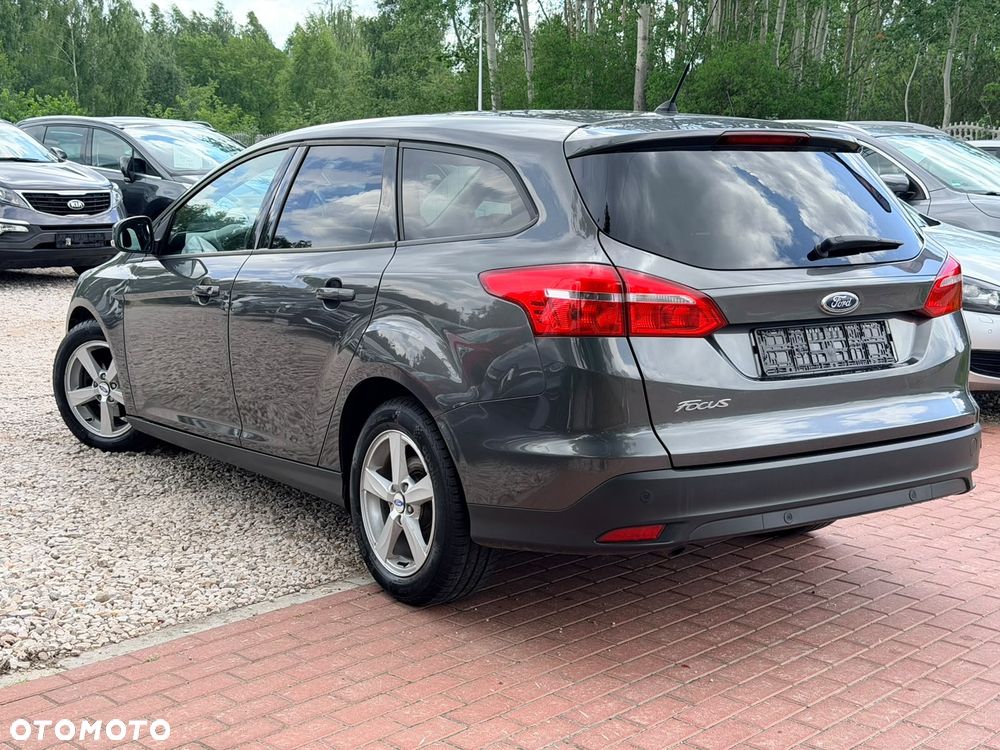 Ford Focus 1.5 TDCi DPF Start-Stopp-System Trend - 4