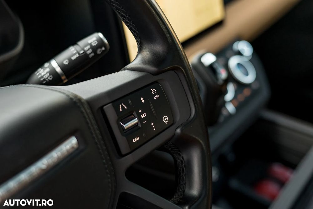 Land Rover Defender 110 3.0 P400 MHEV X - 23