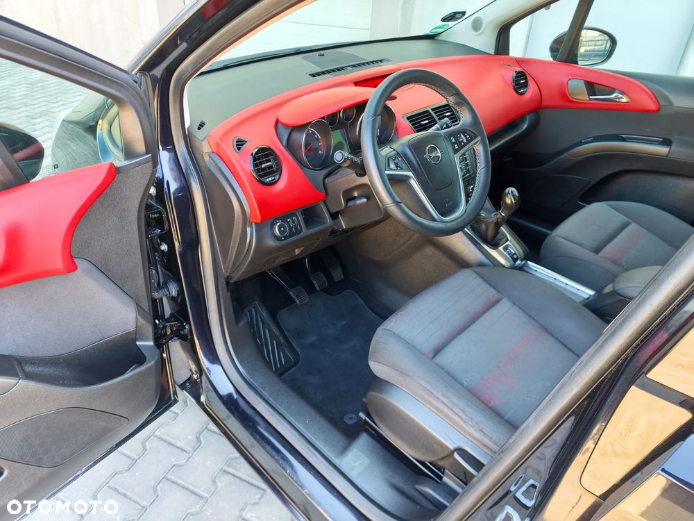 Opel Meriva 1.4 T Edition 150 - 12