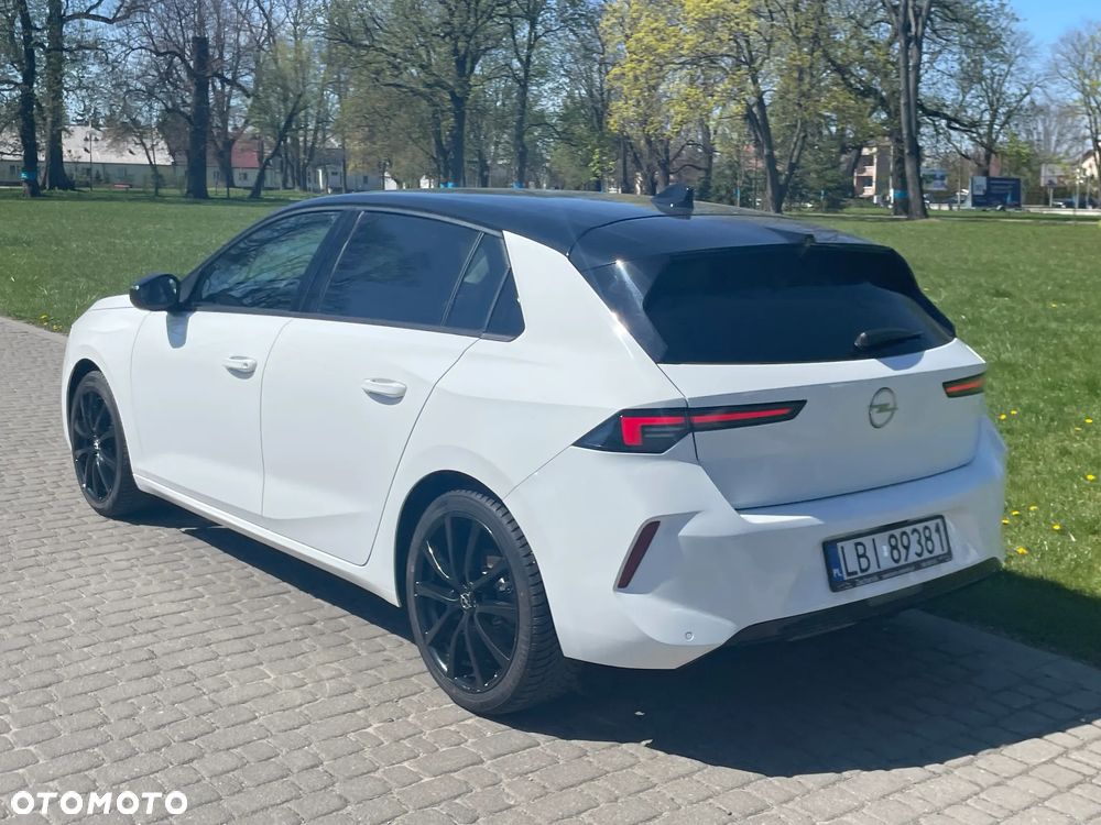 Opel Astra 1.2 Turbo Business Edition - 10