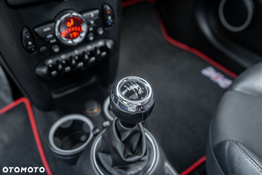 MINI Cooper S Standard - 24