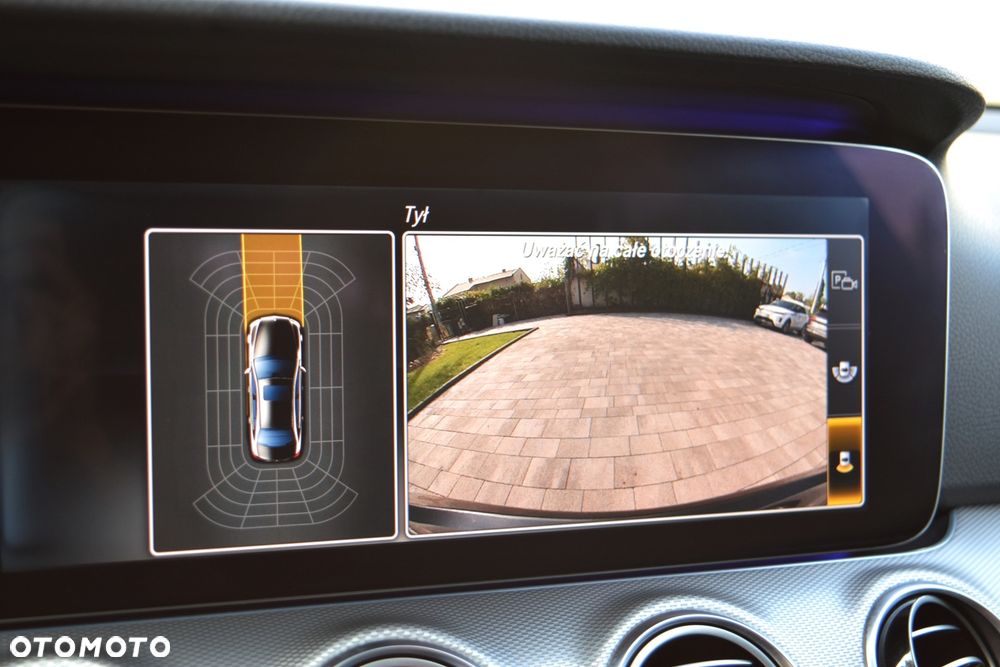 Mercedes-Benz Klasa E 220 d Business Edition 9G-TRONIC - 29