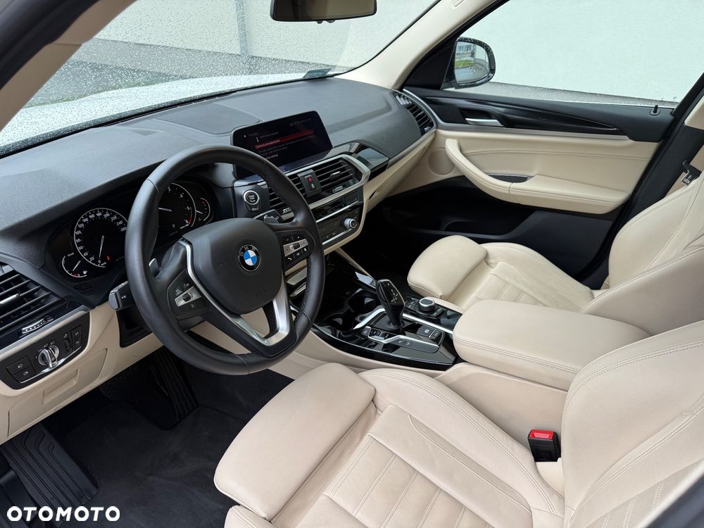 BMW X3 xDrive20d xLine - 30