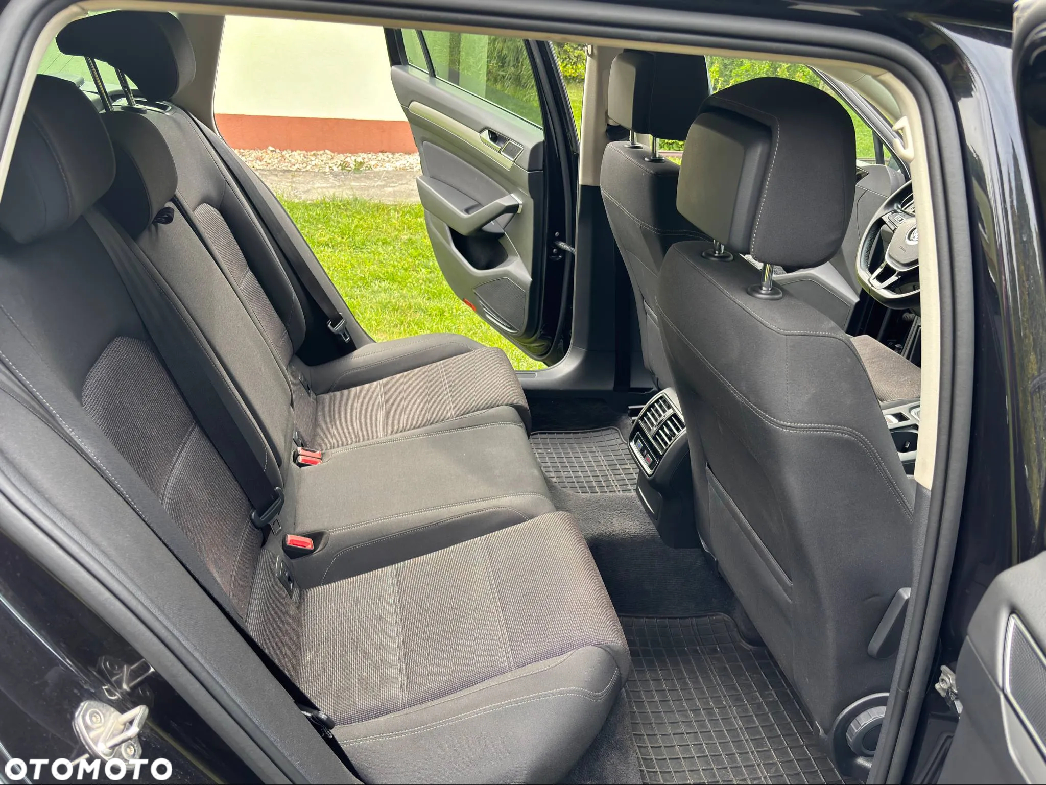 Volkswagen Passat 1.8 TSI BMT Comfortline - 15