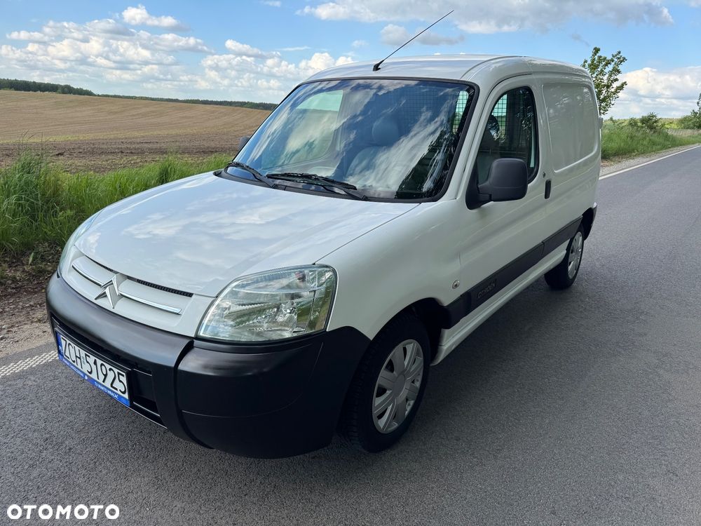 Volkswagen Crafter - 1