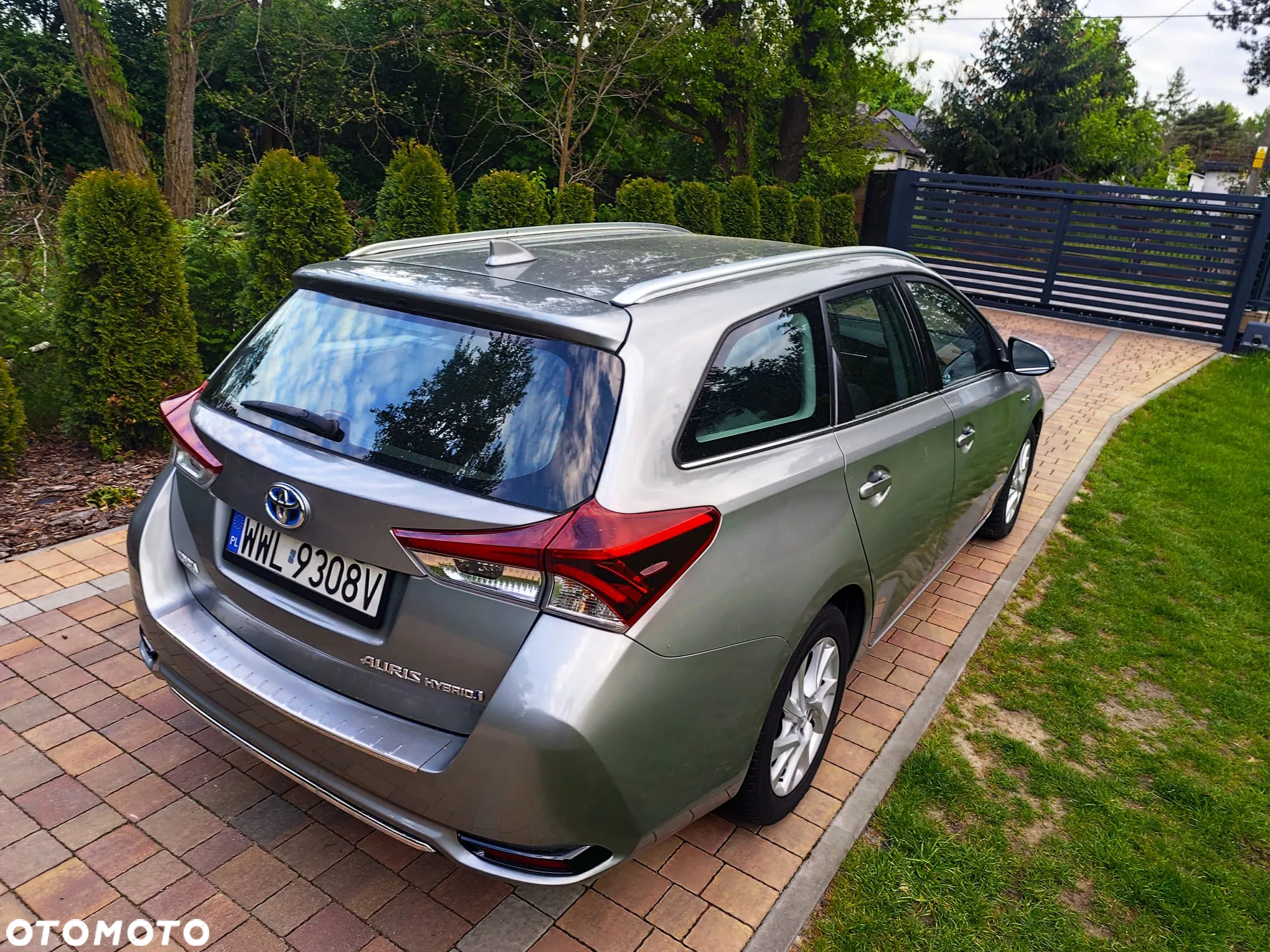 Toyota Auris 1.8 VVT-i Hybrid Automatik Style Selection - 8