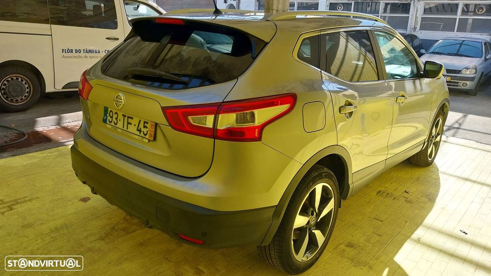 Nissan Qashqai 1.5 dCi Tekna - 16