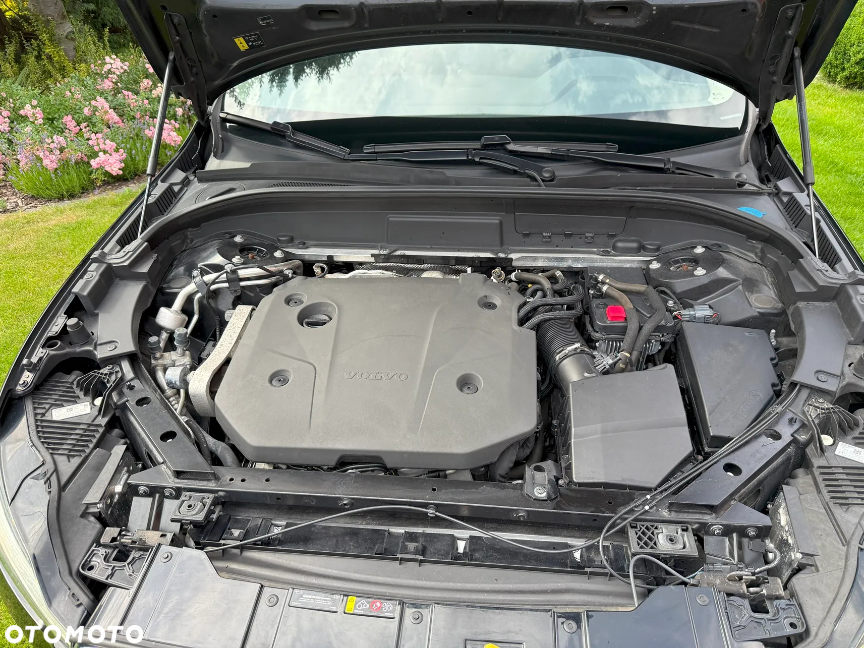 Volvo XC 60 D4 AWD Momentum - 25
