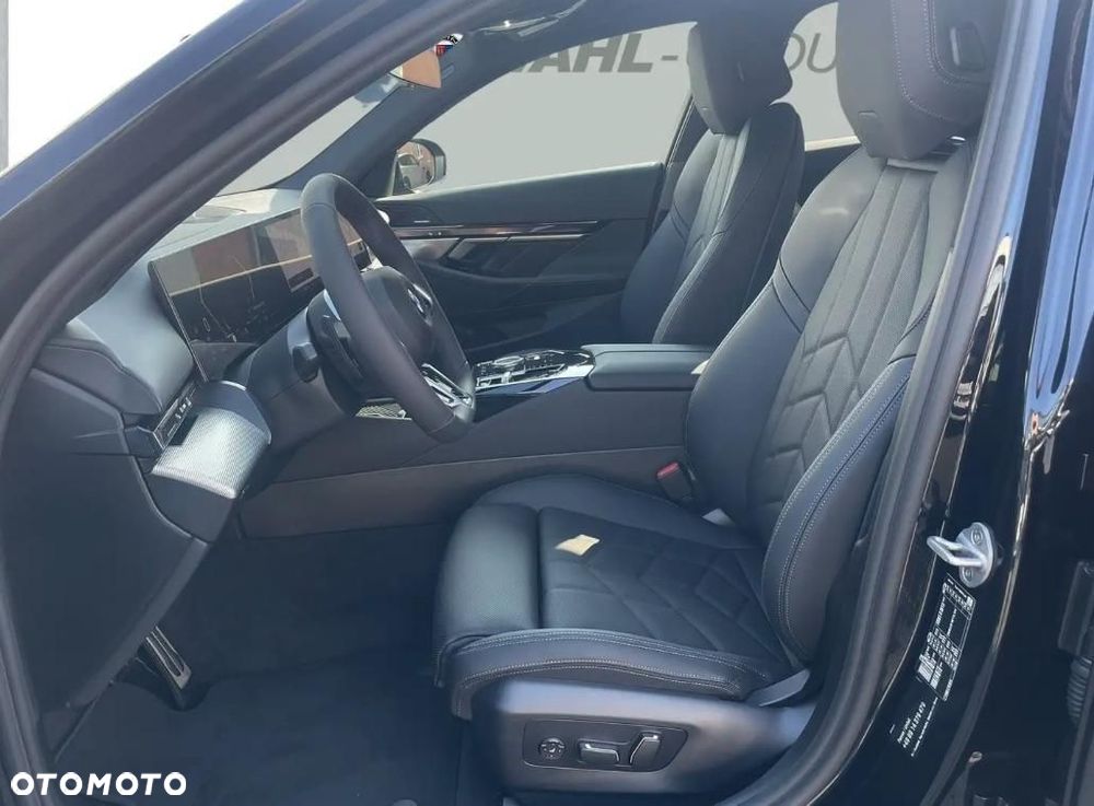 BMW Seria 5 - 10