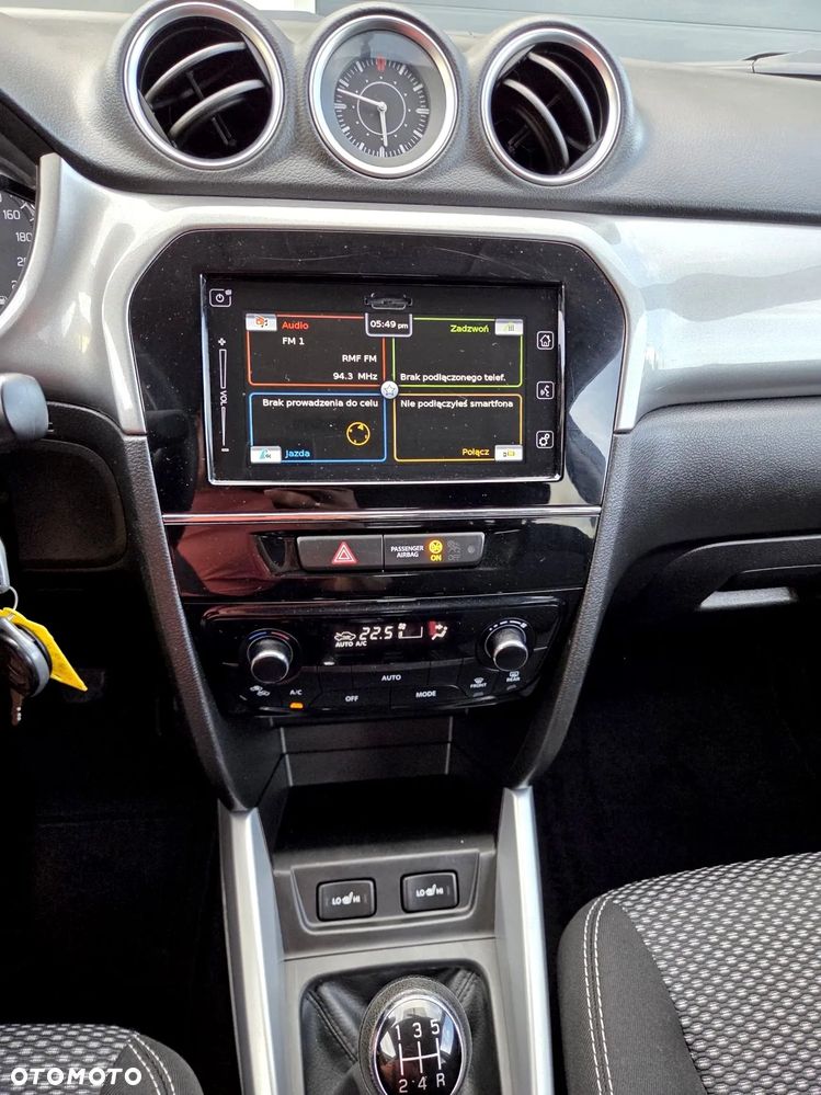 Suzuki Vitara - 23