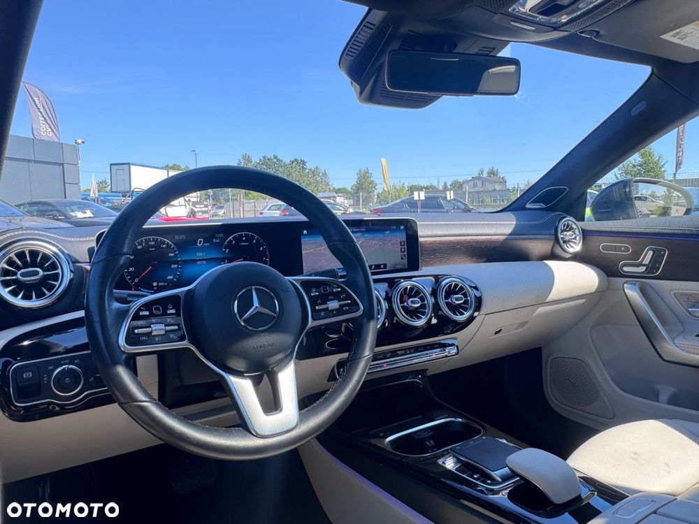 Mercedes-Benz CLA - 18