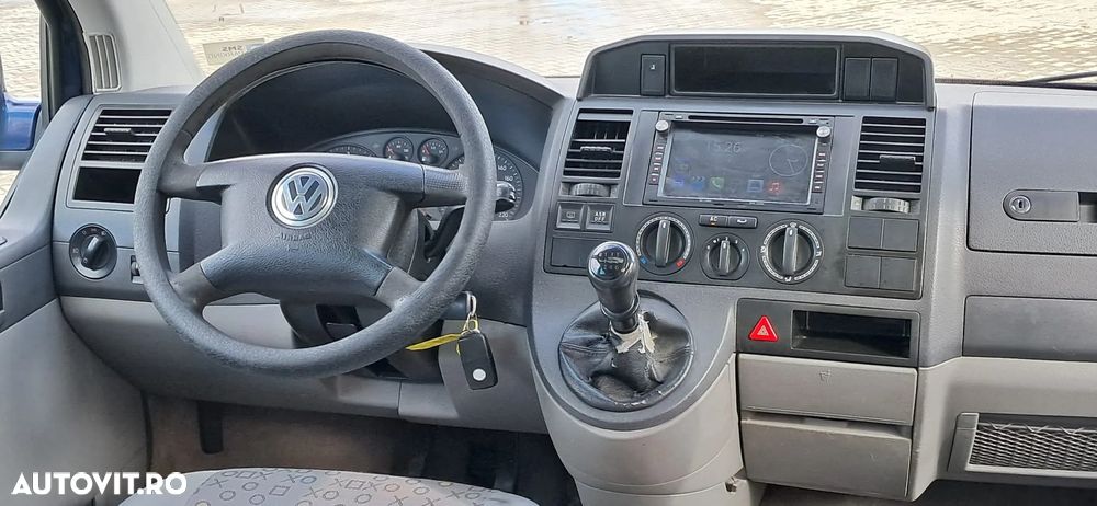 Volkswagen Transporter - 7