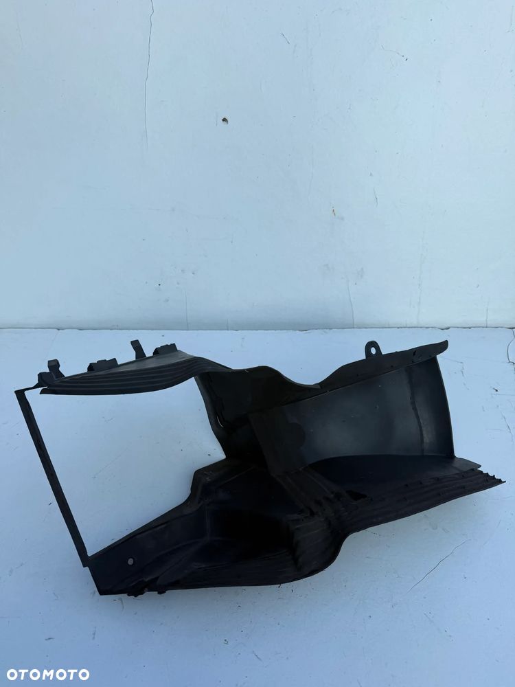 KIEROWNICA WLOT POWIETRZA INTERCOOLERA C4 GRAND PICASSO II 9676144377 - 3
