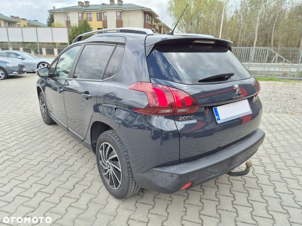 Peugeot 2008 1.5 BlueHDi Style - 9