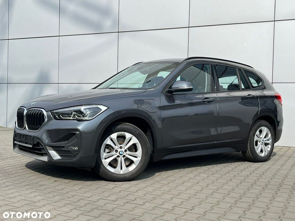 BMW X1 xDrive25e Advantage - 2