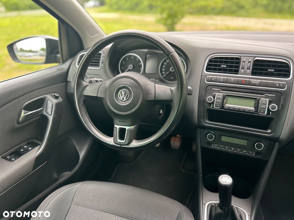 Volkswagen Polo 1.2 Blue Motion Technology Team - 21