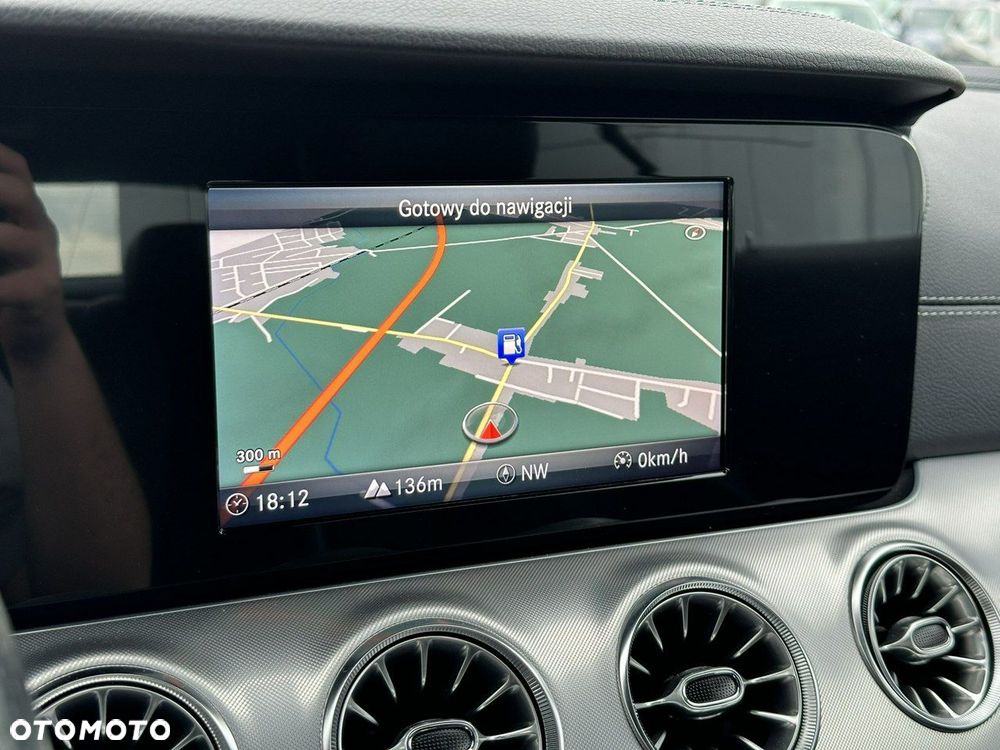 Mercedes-Benz Klasa E 220 d Coupe 9G-TRONIC AMG Line - 26