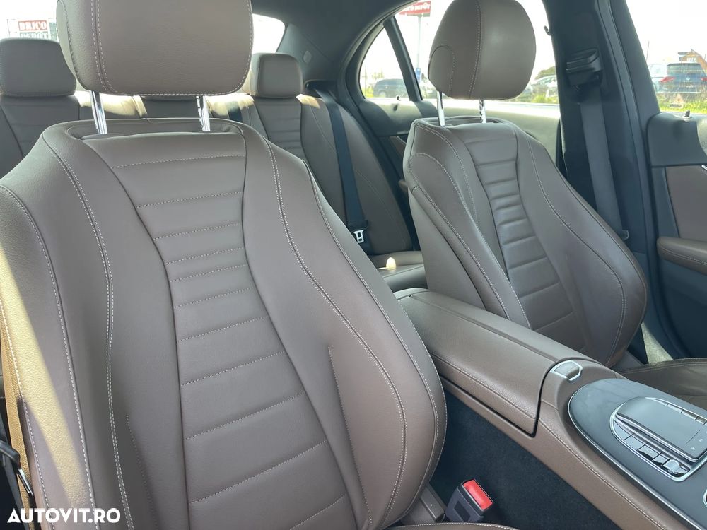 Mercedes-Benz E - 30