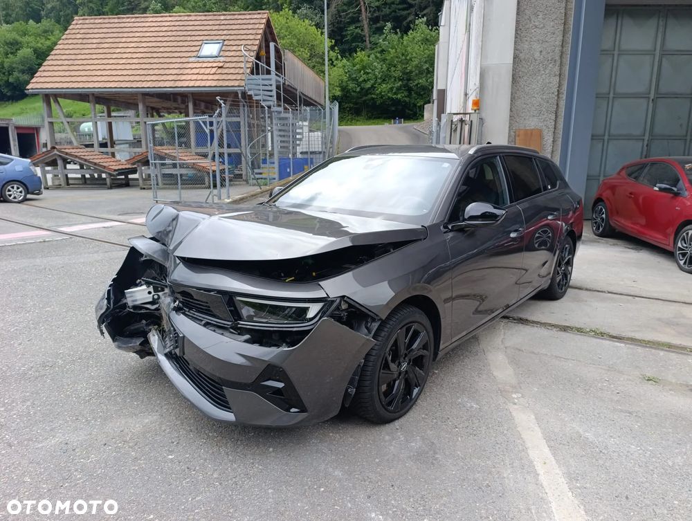 Opel Astra GS - 7