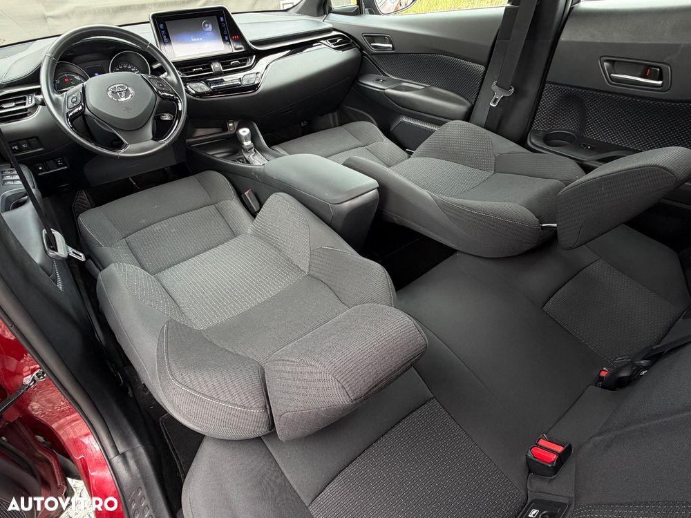 Toyota C-HR - 19