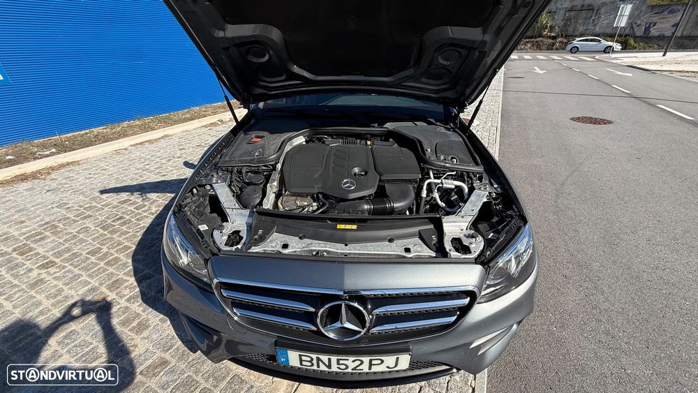 Mercedes-Benz E 220 d 9G-TRONIC AMG Line - 20