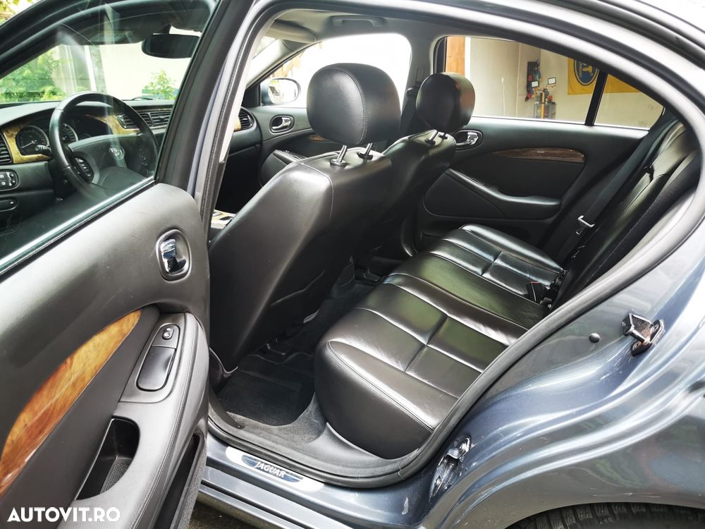 Jaguar S-Type 2.7 Twin Turbo Aut. Executive - 13
