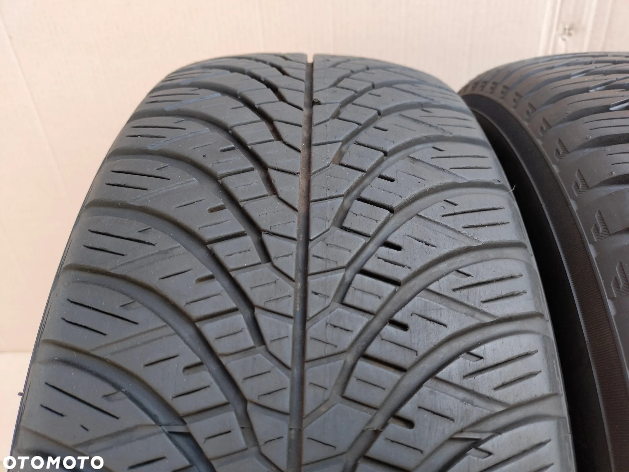 OPONY CAŁOROCZNE  YOKOHAMA BluEharth - 4S AW21 215/60 R16 99H EXTRA LOAD 2023 ROK - 2