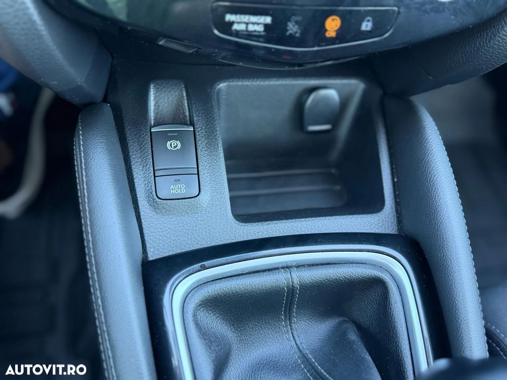 Nissan Qashqai 1.3 138CP 2WD Acenta - 23