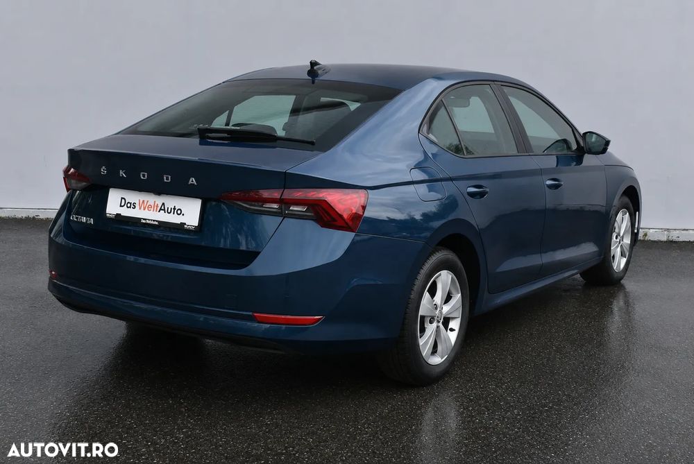 Skoda Octavia 2.0 TDI DSG Ambition - 4