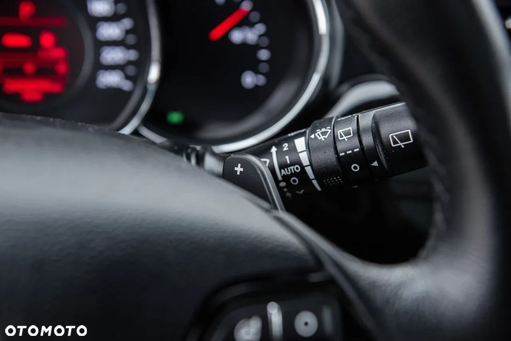 Kia Ceed 1.6 GDI DCT Platinum Edition - 19