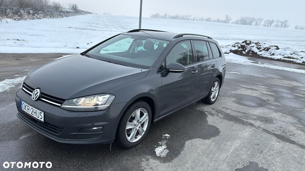 Volkswagen Golf ver-2-0-tdi-bluemotion-technology-comfortline - 3