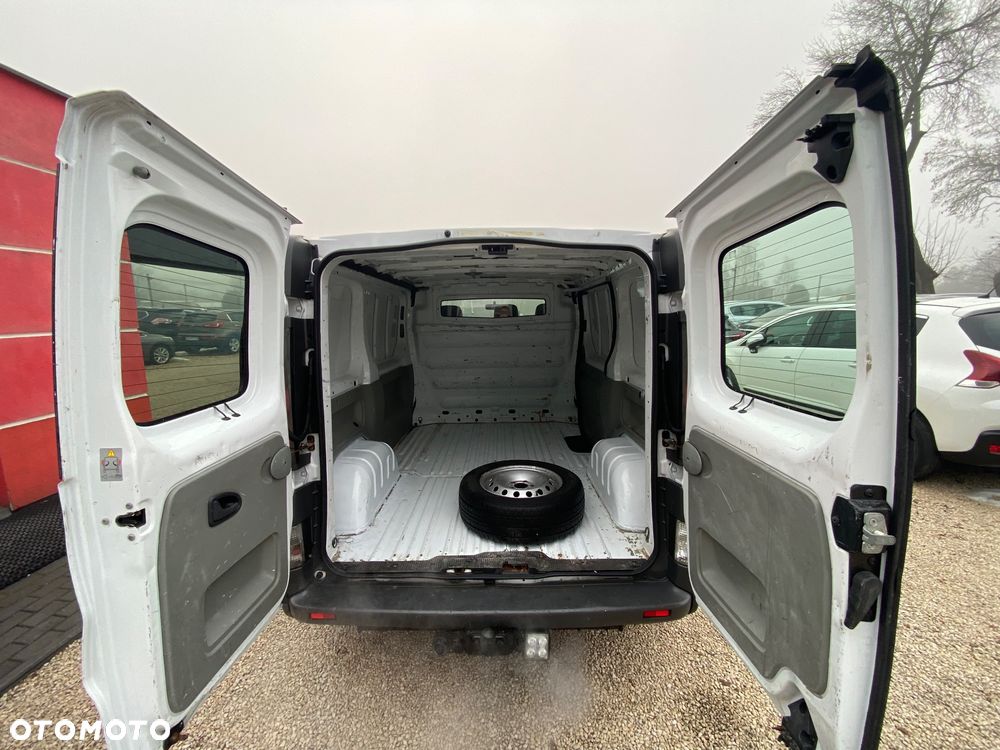 Renault Trafic - 8