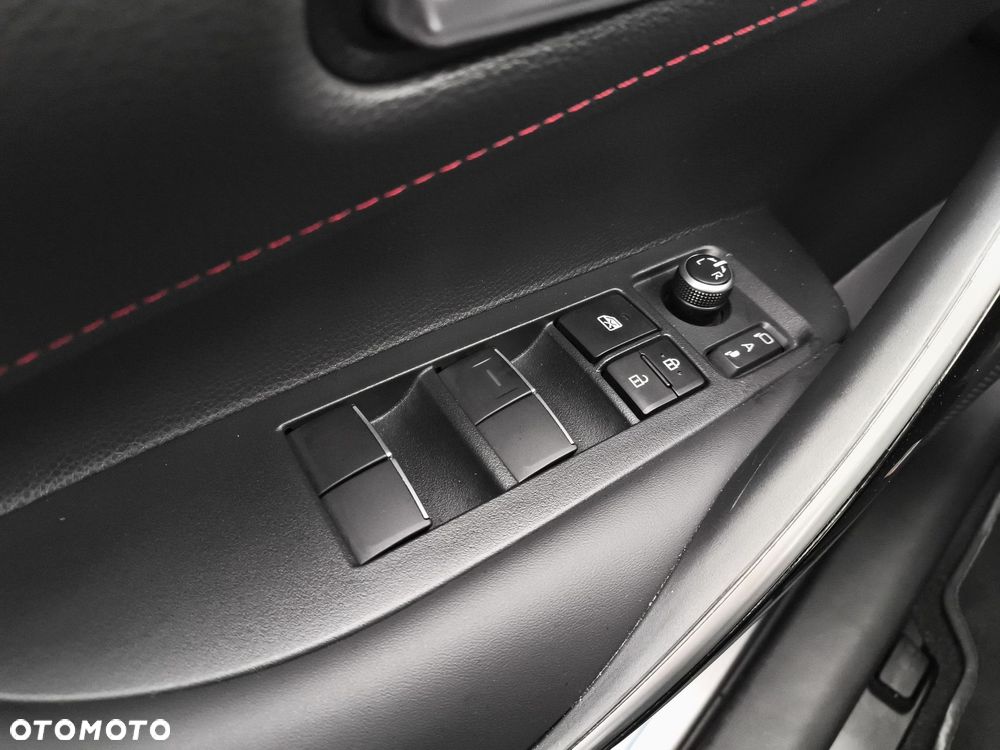 Toyota Corolla 2.0 Hybrid GR Sport Dynamic - 21
