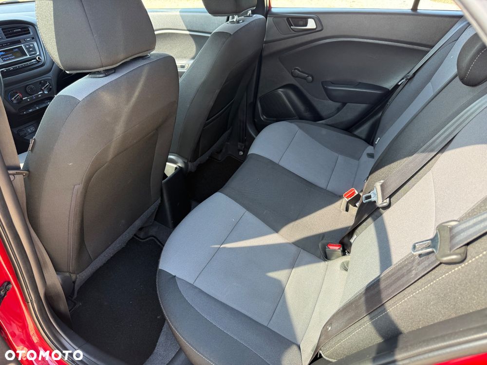 Hyundai i20 1.2 Comfort - 23