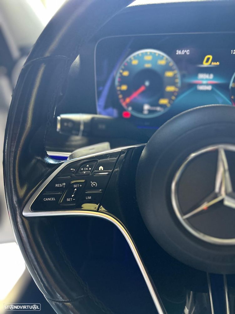 Mercedes-Benz E 200 d AMG Line - 22