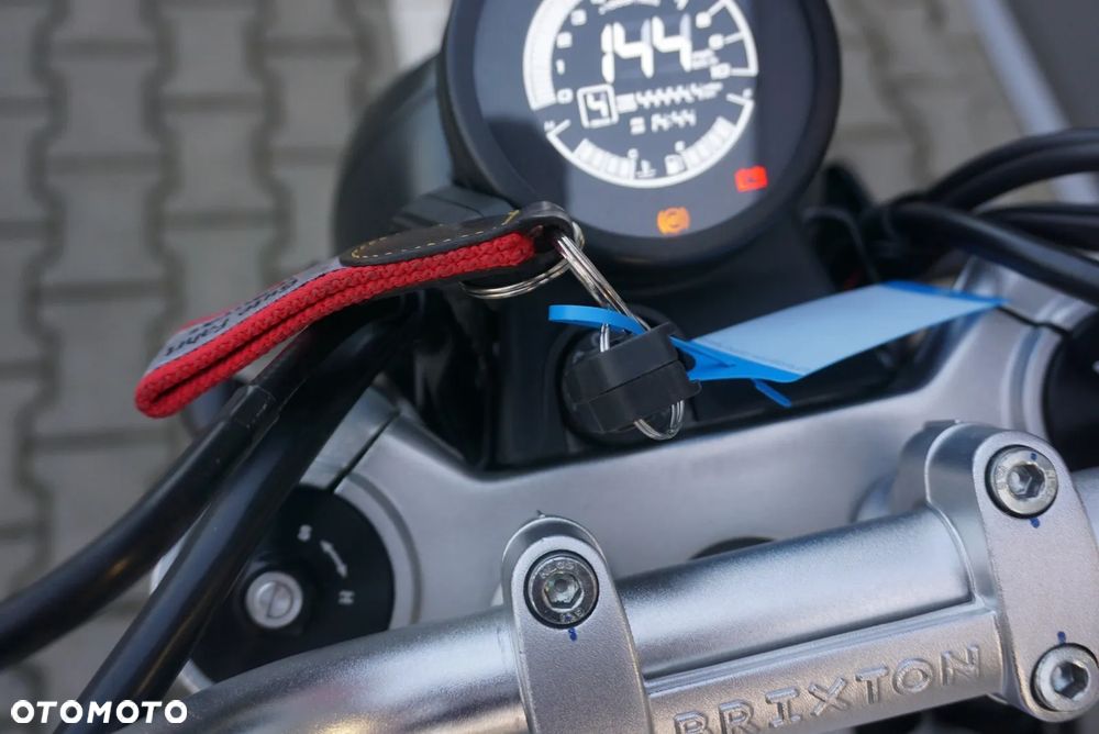 Brixton Crossfire - 5