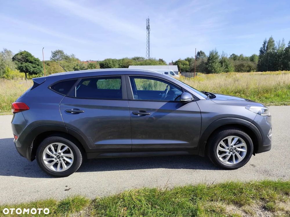Hyundai Tucson 2.0 CRDI BlueDrive Comfort 2WD - 10