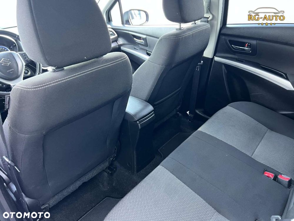 Suzuki SX4 S-Cross - 30