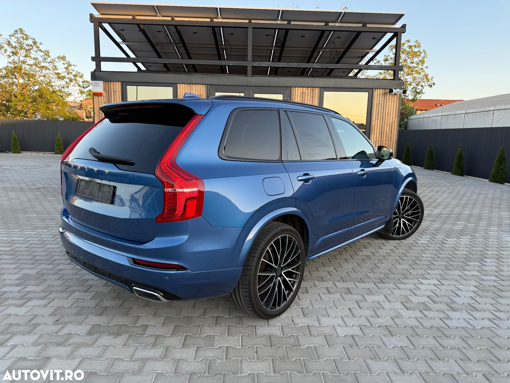 Volvo XC 90 T8 AWD Recharge Geartronic RDesign - 8