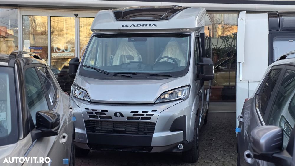 Adria COMPACT DL 60 Y - 3