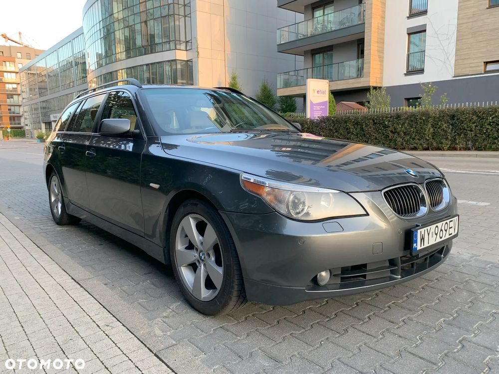 BMW Seria 5 530xi Touring - 5