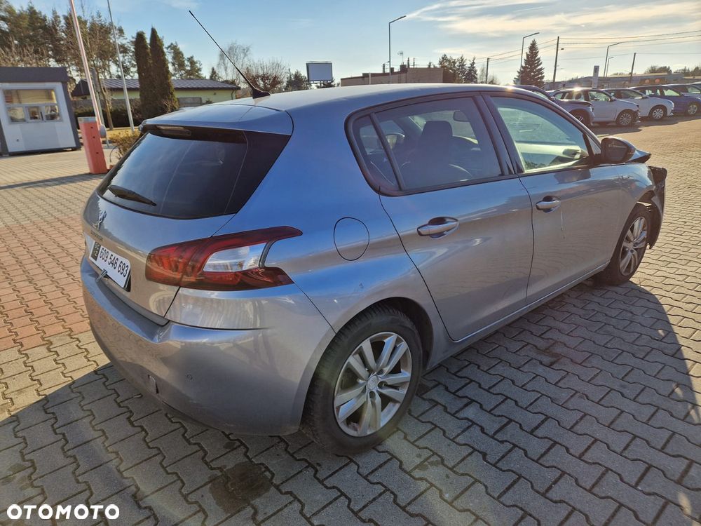 Peugeot 308 1.2 PureTech Allure S&S - 4