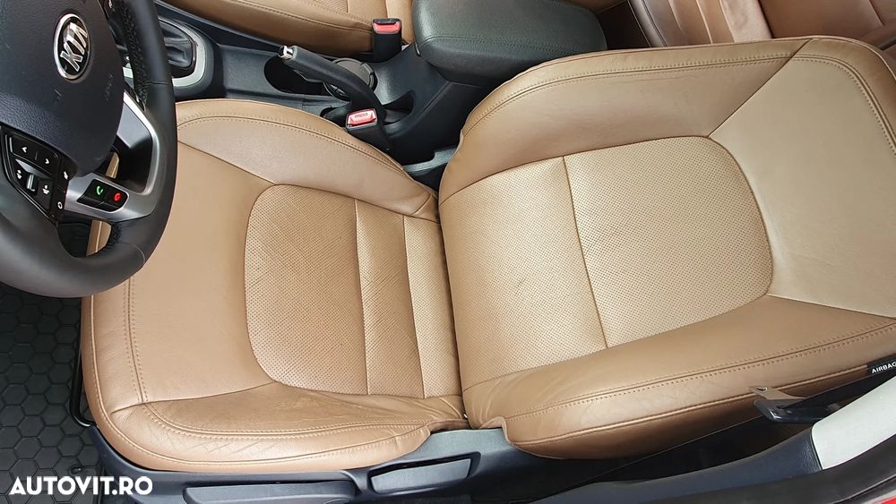 Kia Rio - 20