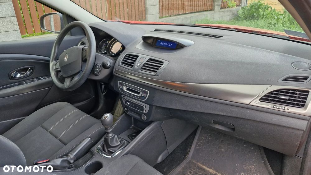 Renault Megane 1.5 dCi Expression - 11