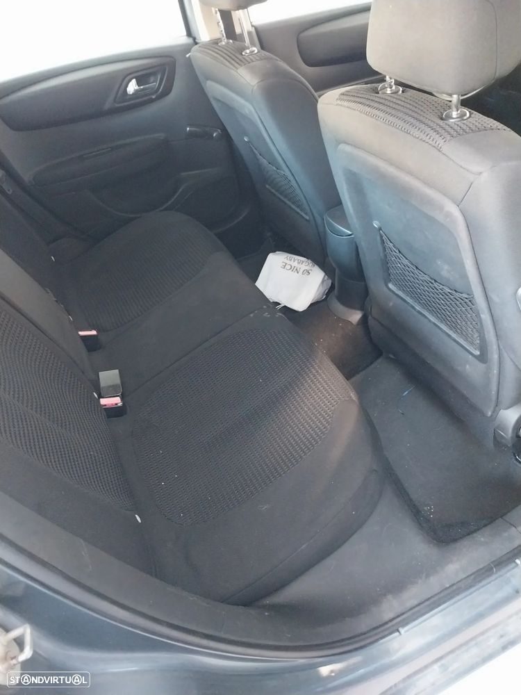 Citroën C4 - 2